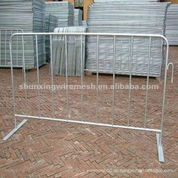 Beweglicher Zaun (Crowd Control Barrier)